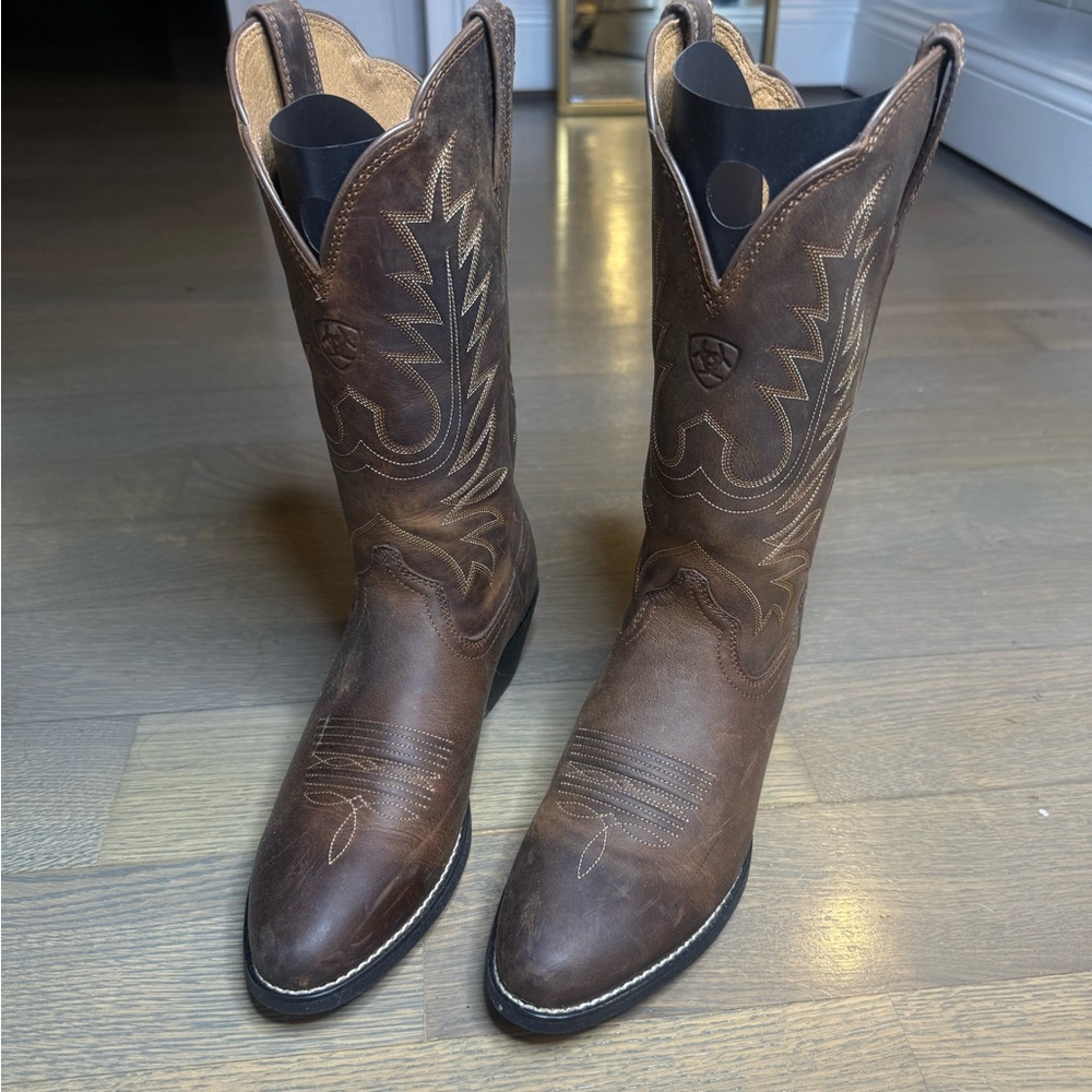 Ariat unisex Brown Western Boots/ cowboy boots